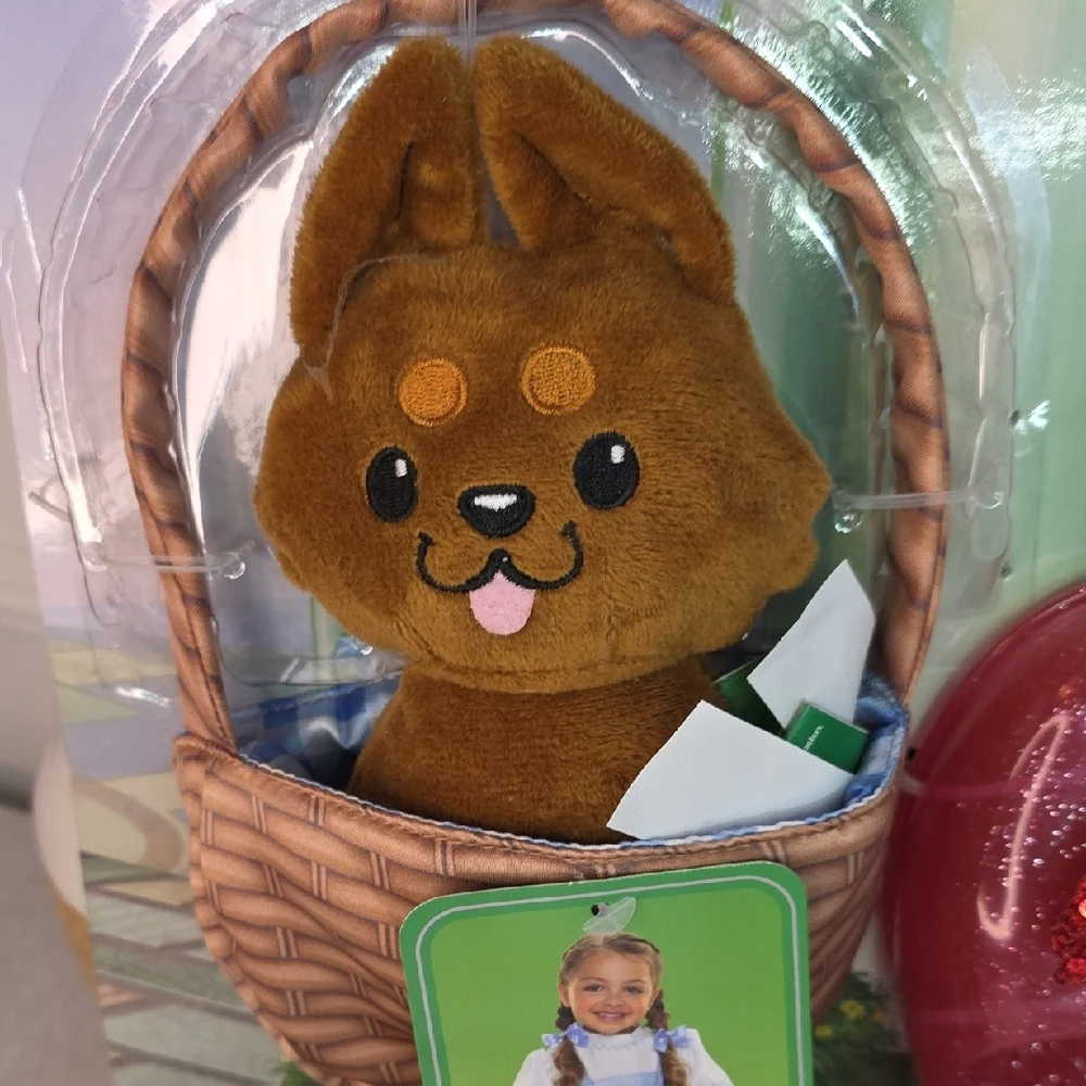 Wizard of Oz Dorothy Costume for Kids - Picture 9 of 10